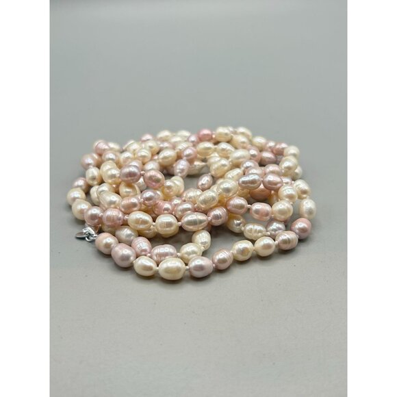 Freshwater Cultivated Pearl Necklace in Pale Pink & White Sterling Silver Clasp - Picture 3 of 7